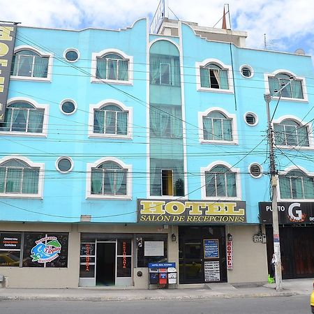 Hotel Real Madrid Riobamba Exteriör bild