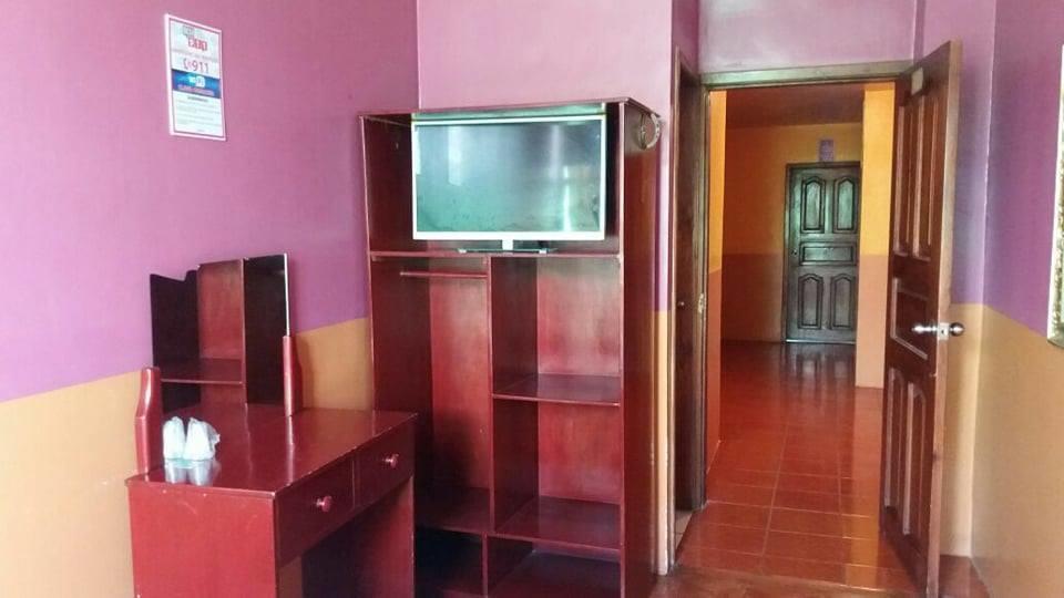 Hotel Real Madrid Riobamba Exteriör bild
